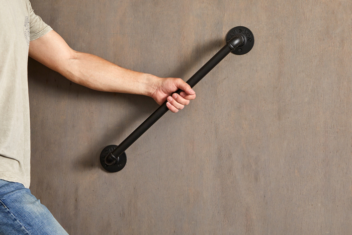 Klädstång m/6 st krokar Svart 615 mm Pipe System 